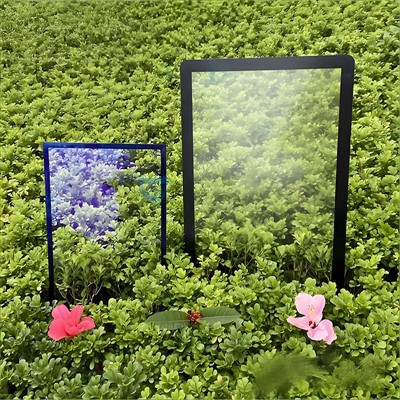 Ħġieġ tal-kisi kontra r-riflessjoni